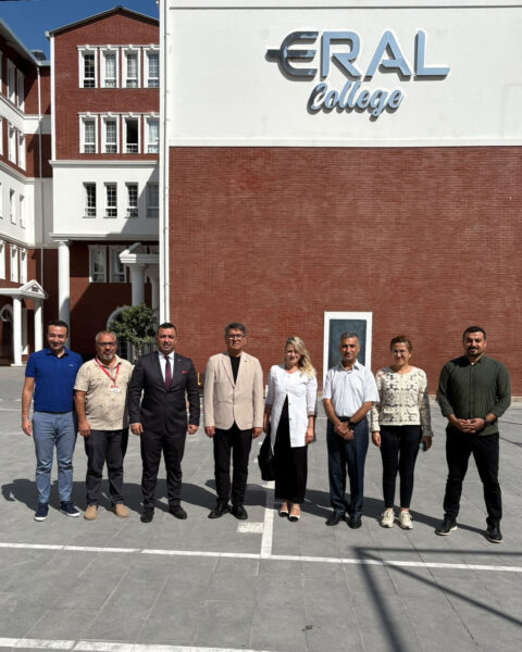 Eral Okulları üniversite okul iş birliği ziyareti